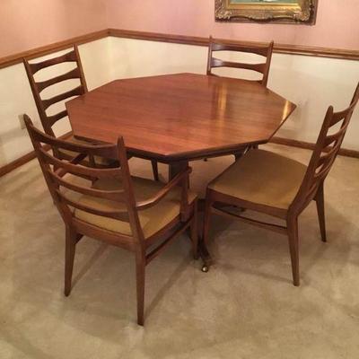Mid-Century Modern Table and Chairs