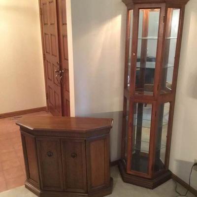 Lighted Curio and Small Entry Table