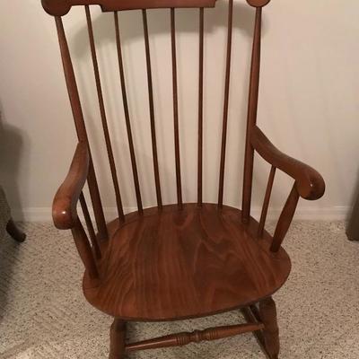 Excellent condition vintage rocking chair 
