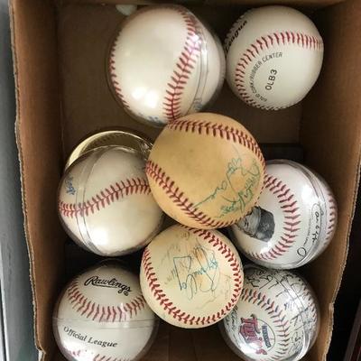  Some rare and signed old baseballs 