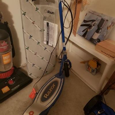 Electric Razor Scooter 