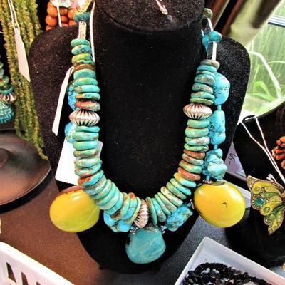 Stunning turquoise & yellow turquoise necklace