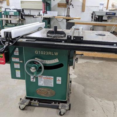Grizzly G1023RLW 10” Cabinet Left Tilt Table Saw