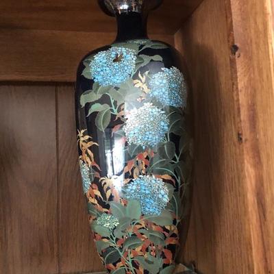 Asian vase 