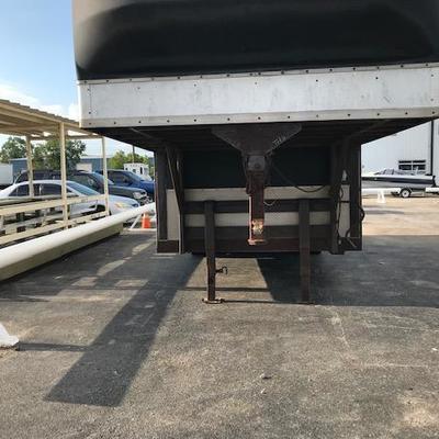 2001 8'x20' Gooseneck Trailer