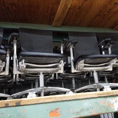Black Rolling Chairs