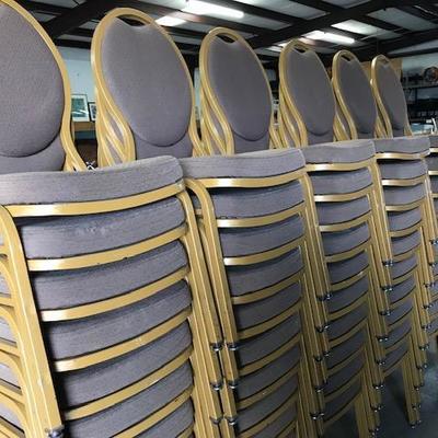 1000+ Banquet Chairs