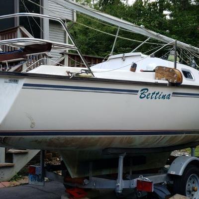 2001 18 FOOT PRECISION SAILBOAT LOCATED IN MADISON CT  WITH MOTOR FOR 4995