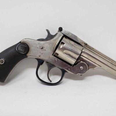 222: Harrington & Richardson 2nd Model 5th Variation .32 Cal Revolver, CA Transfer Available
Serial Number: G29986
Barrel Length: 3.25