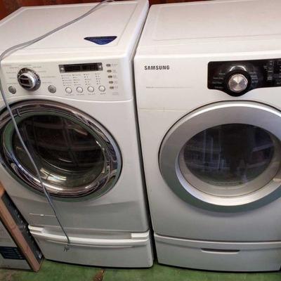 6951: LG Tromm Front Load Steam Washer and Samsung Sensor Dry Front Load Dryer
Featured here is an LG Tromm Steam 24â€ front loading...