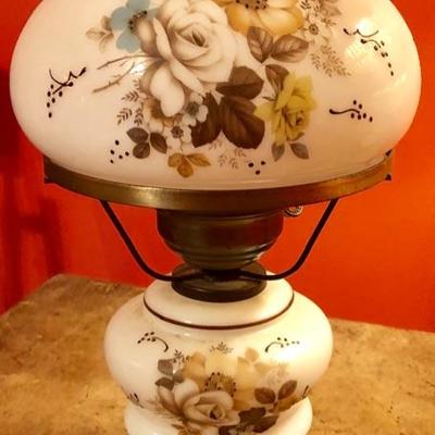 VTG Handpainted floral porcelain lamp brass hardware