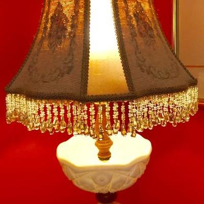 VTG Milk glass lamp hand-embroidered shade