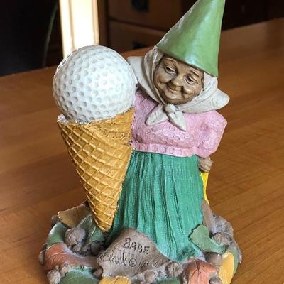 Gnome lady with ice cream cone and golf ball
Price: $6