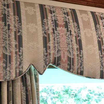 Custom lined draperies, cornice and hardware
Price: $50 window