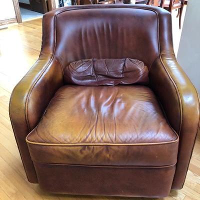 Leather Swivel Club Chair
Price: $160