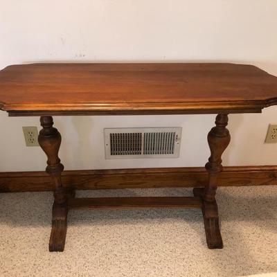 Antique wood sofa table
Price: $120