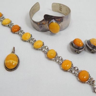 We know youâ€™ve been waiting for this! â€˜Cheesborough Collection Series 3:3â€™ Online Estate Auction - Ends Wednesday Sept. 4th. If you...