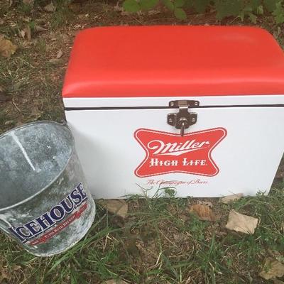 Miller High Life cooler with padded top