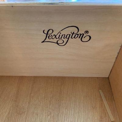 Lexington Furniture Lighted Display Cabinet