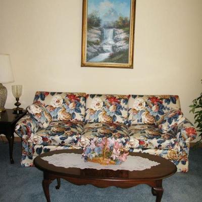 Thomasville sofa  BUY IT NOW $ 225.00