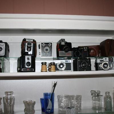 Collection of Vintage Cameras 