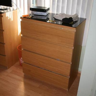Bedroom Dressers & Chest of Drawers Furniture