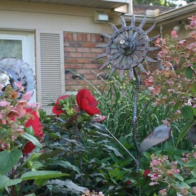 3 Very Tall Metal Garden Art FLOWER SCULPTURES 