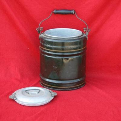 Antique 1907 Universal Landers Frary & Clark Insulated Lunch Bucket Thermos 