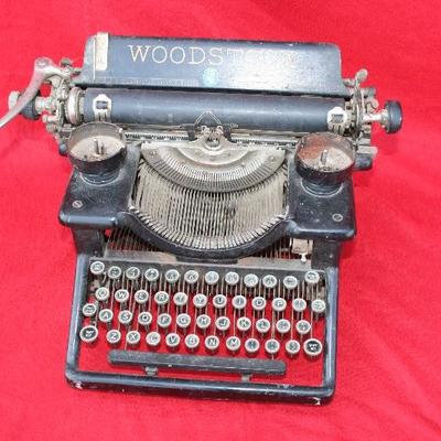 Old Woodstock Type Writer 
