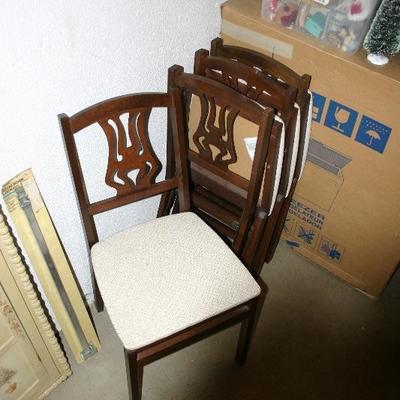 Set of 4 Harp Back Folding Wood en Chairs 