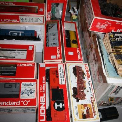 0-27 Lionel Trains, Z-Type Transformer, Diesel Locomotive, Assorted Train Cars  