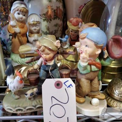 2076: Porcelain Figures, Vases, Holiday Decor and more!
Porcelain Figures, Vases, Holiday Decor and more!