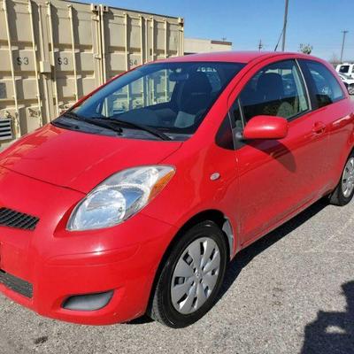 100: 2010 Toyota Yaris- CURRENT SMOG
Power windows, power mirrors, blows cold AC, cloth interior. Current Smog 

Year: 2010
Make: Toyota...