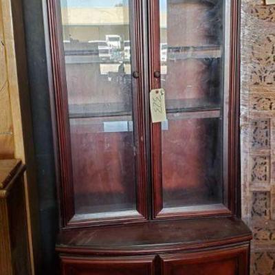 323: China Cabinet
Measures approx 19