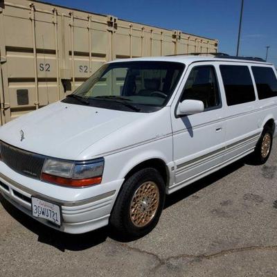 120: 1994 Chrysler Town And Country
Power Windows, Power mirrors, power drivers seat, speed control, leather interior, 2nd row seating,...