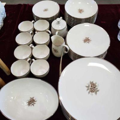 2021-Noritake Ivory China Set
Noritake Ivory China Set. Has bowls, large and small plates, cups and more