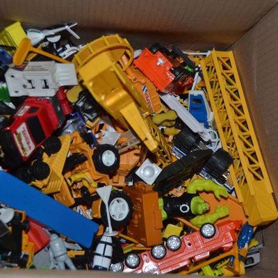 Lots of TOYS! tOYS