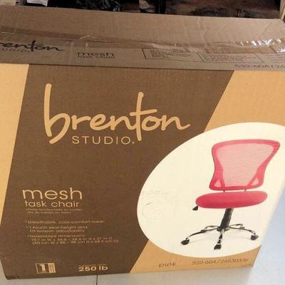 APC035 Brenton Studio Task Chair
