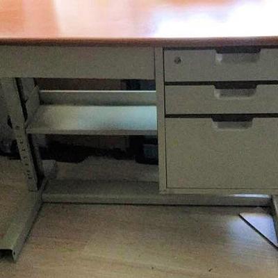 APC080 Four Drawer Metal Desk