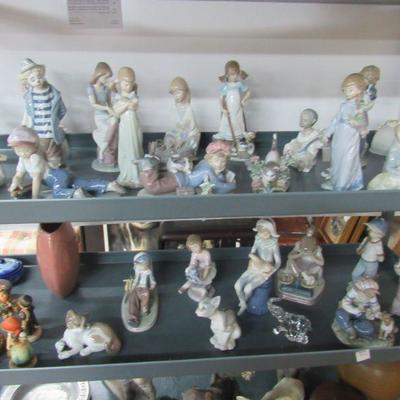 Lots of Lladro Porcelain Figurines