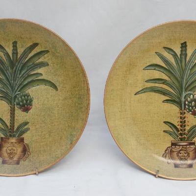 Matched Pair of 20th c. Contemporary Decorator Palm Tree Plates. 10