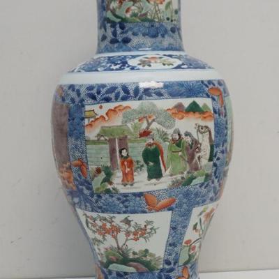 Large Chinese Porcelain Blue and White Famille Verte Vase.