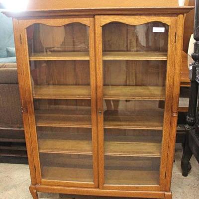  ANTIQUE Oak 2 Door Bookcase

Auction Estimate $200-$400 â€“ Located Inside 