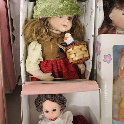  Large Collection of Madam Alexander Dolls, Keepsake Musical Dolls and Others in Original Boxes

Auction Estimate $10-$100 each â€“...