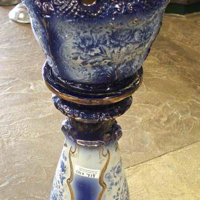  ANTIQUE 2 Piece JardiniÃ¨re Pedestal

Auction Estimate $200-$400 â€“ Located Glassware 
