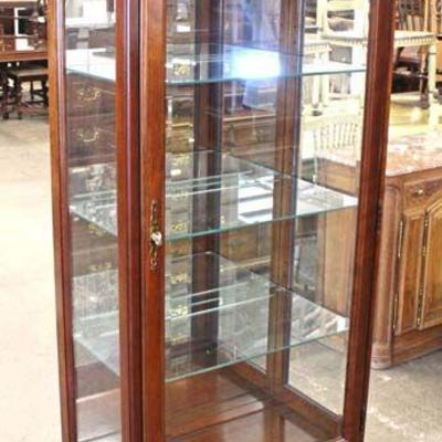  Queen Anne â€œJasper Cabinetâ€ 1 Door SOLID Cherry Display Cabinet

Auction Estimate $100-$300 â€“ Located Inside 