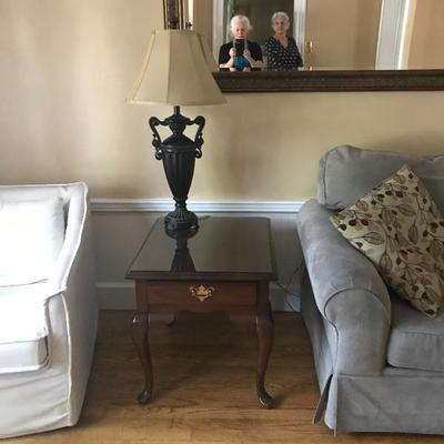 End table - Gorgeous & heavy & custom glass topped