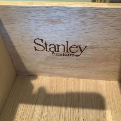 Stanley Three Piece Bedroom Set 