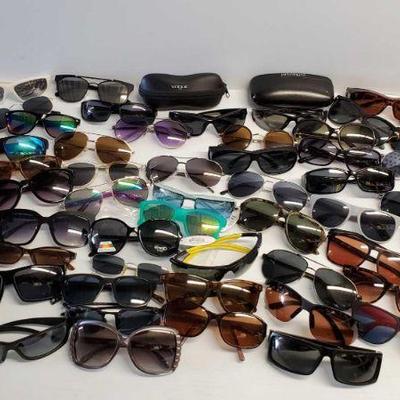 Approx. 55 Pairs of Various Brand Sunglasses
Brands include Spy, Electric, Oakley, Quay, emporio Armani and more!
OS19-015306.1