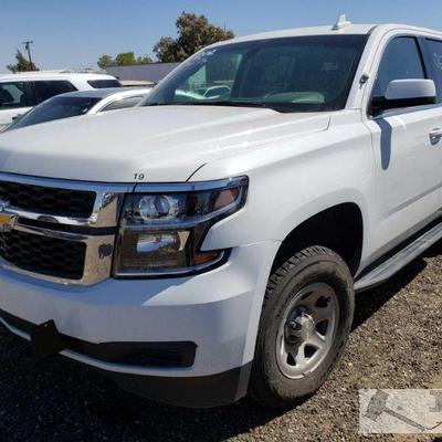 202-2016 Chevrolet Tahoe, White
4WD, Cold AC, Power windows and mirrors, Year: 2016
Make: Chevrolet
Model: Tahoe
Vehicle Type:...